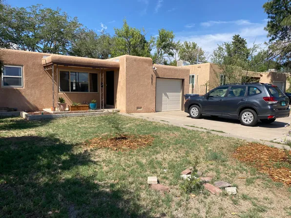 4621 Crest Ave SE, Albuquerque, NM 87108