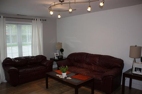 5th image of 18 Crestview Cir Unit 194
