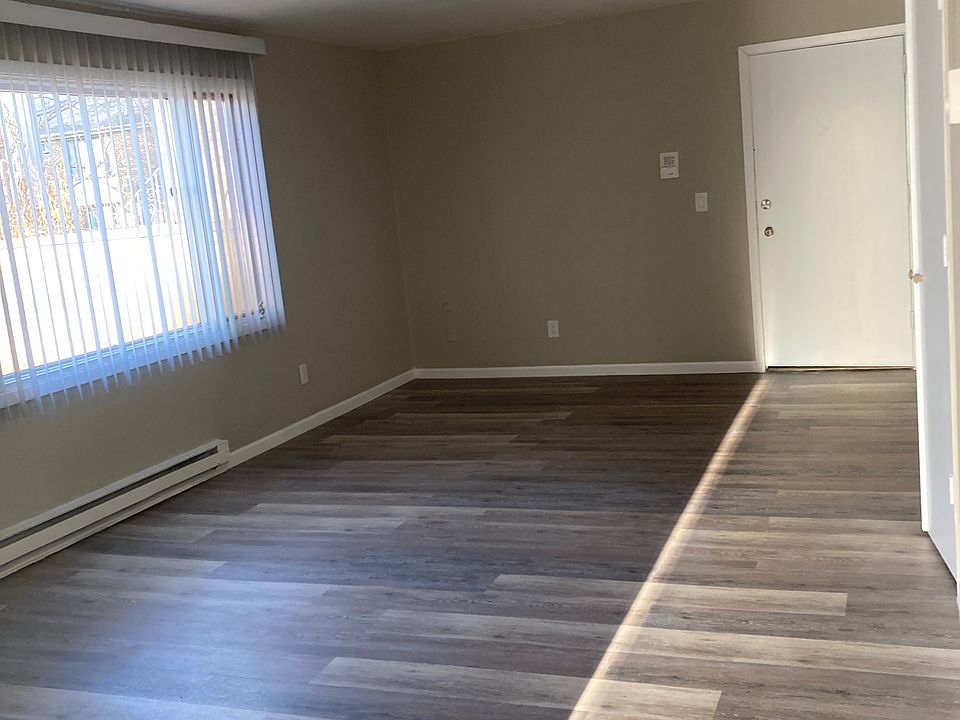 1st image of 4469 Trevor Cir