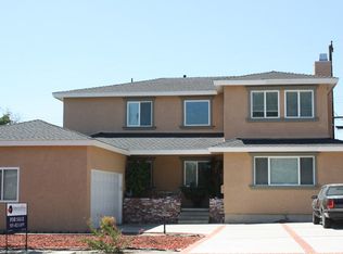 325 Sycamore Ave, Claremont, CA 91711