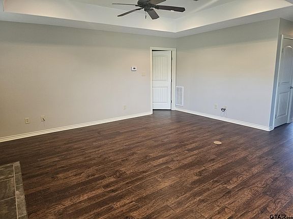 2nd image of 111 Suzy Ln