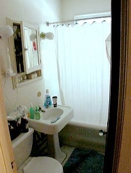 2nd image of 2318 N High St APT 5