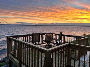 685 Cumberland Head Rd, Plattsburgh, NY 12901