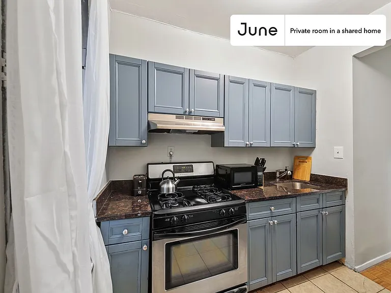 3620 Broadway #C — Photo 10
