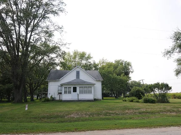 510 Mulvain St, Durand, IL 61024