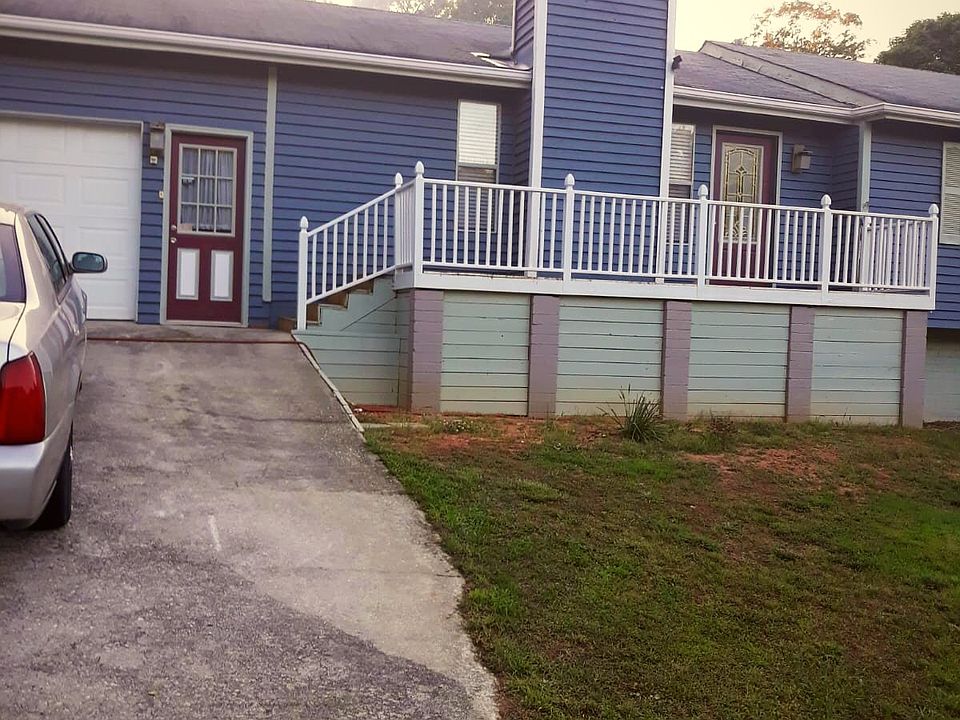 1st image of 3493 Warwick Way
