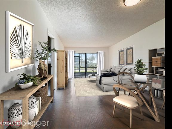 3rd image of 520 Palm Springs Blvd APT 103