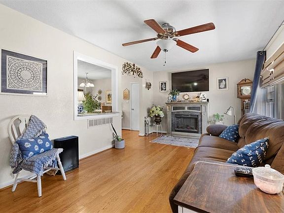 2nd image of 12 Virginia Dr