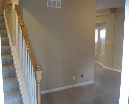 3rd image of 1328 E 41st St