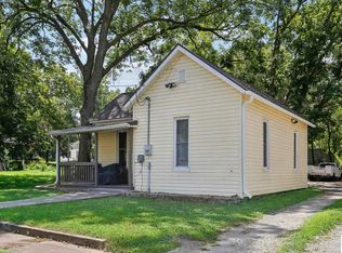 106 W Tebo St, Clinton, MO 64735