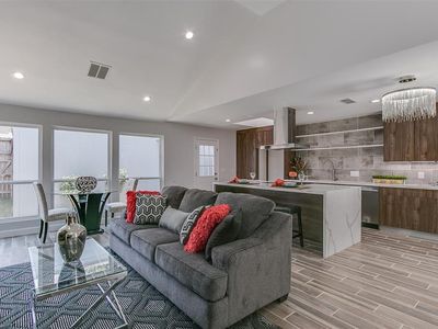 1913 Courtney Lane Dr, Houston, TX, 77042