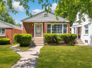 14202 S Dearborn St, Riverdale, IL 60827