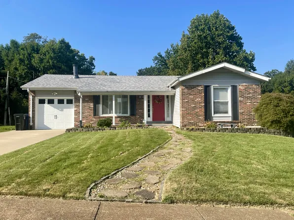 2200 Apollo Dr, Fenton, MO 63026