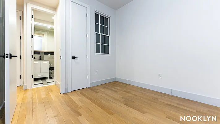 Rented by Nooklyn NYC LLC | media 10