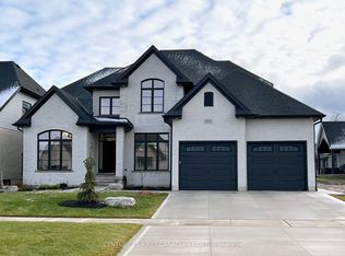 877 Eagletrace Dr, London, ON N6G 3X9