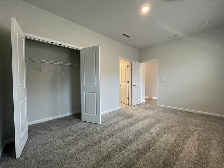 Also available for rent: first floor bed room!