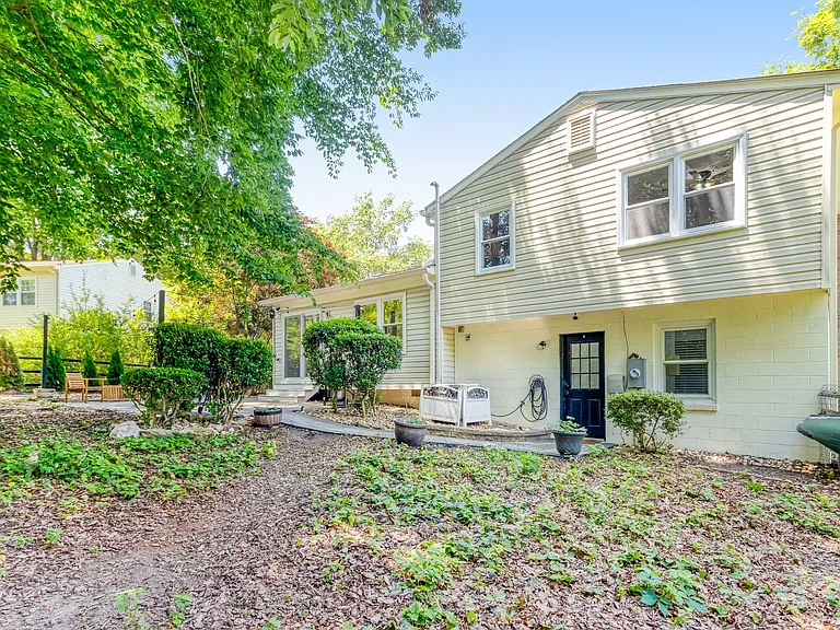 12077 Willowood Dr — Photo 38