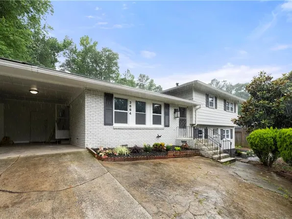 3664 Pin Oak Cir, Atlanta, GA 30340