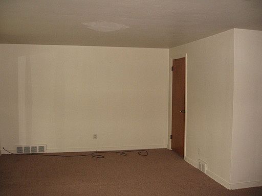 2nd image of 164 Mount Lebanon Blvd