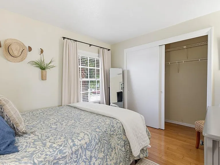5162 Salmon Dr SE #C — Photo 8