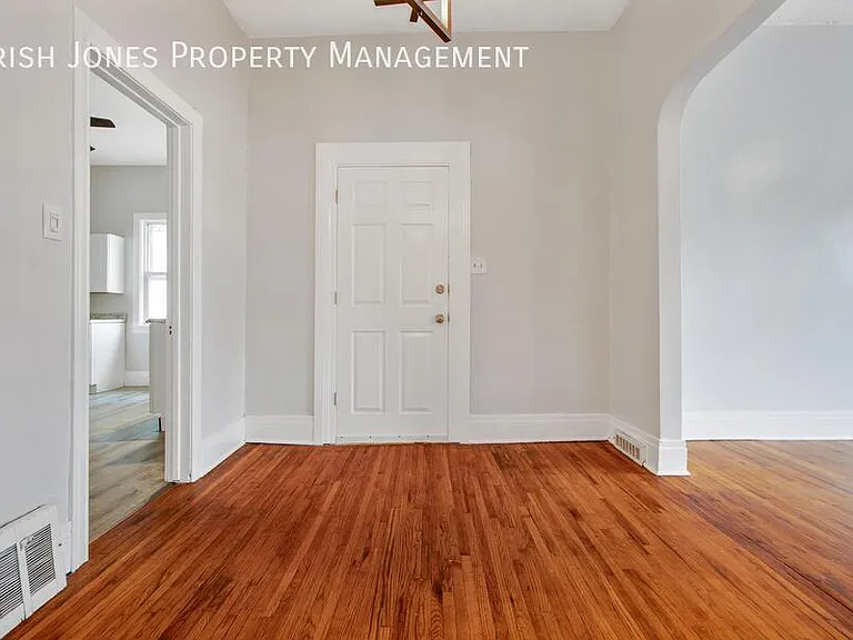 608 Niagara St #UPPER — Photo 6