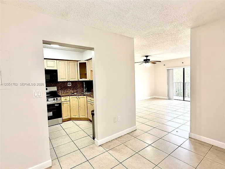5765 W 25th Ct #402 — Photo 7