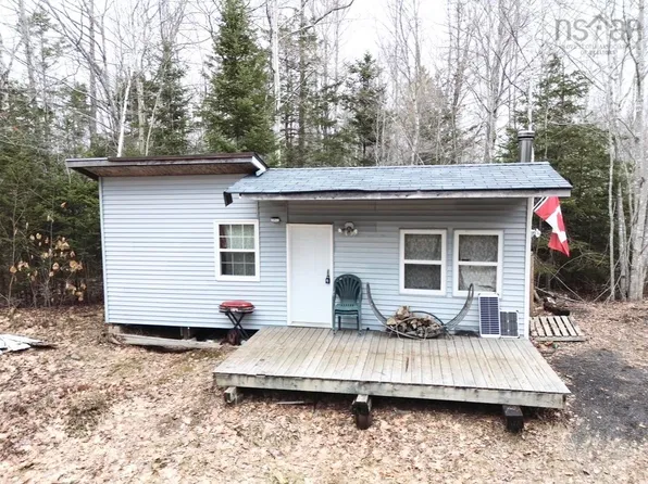 115 Bennie Muckle Rd, West Hants, NS B0N 2R0