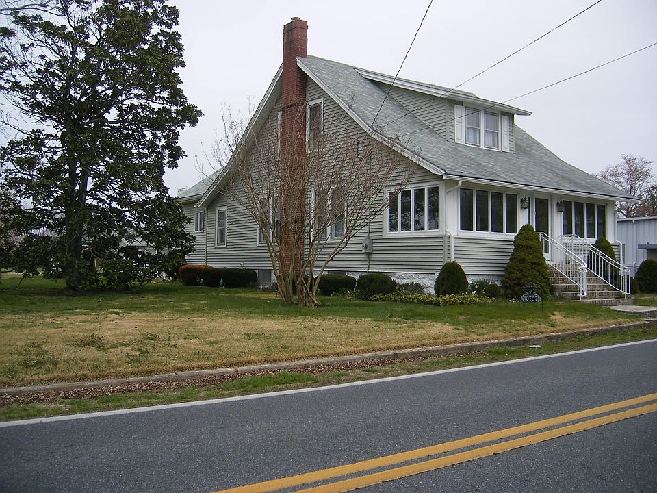 Front and Side of home