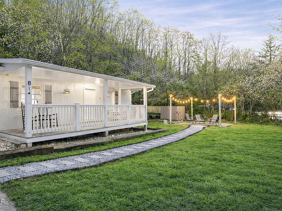 1st image of 814 Gnatty Branch Rd