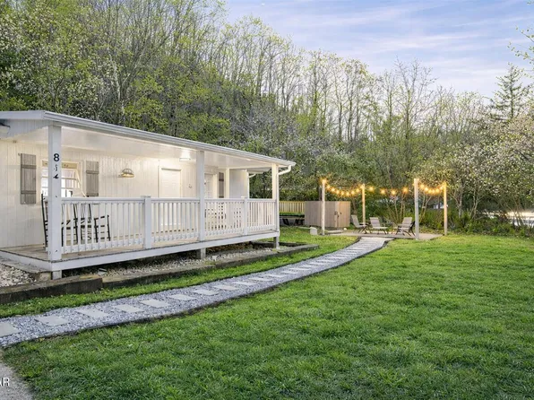 814 Gnatty Branch Rd, Sevierville, TN 37876