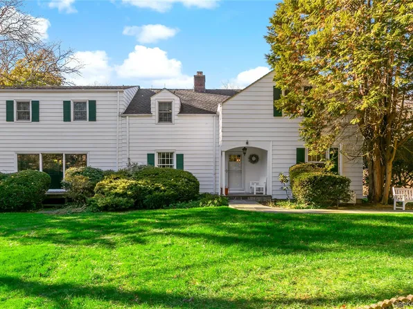1050 Knollwood Road, White Plains, NY 10603