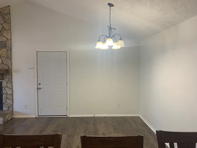 1820-6 Tryon Dr — Photo 22