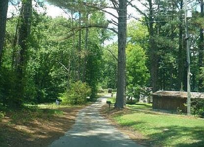 5th image of 133 Maxine Nelson Rd