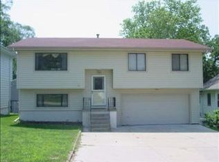 6027 Orchard Ave, Omaha, NE 68117