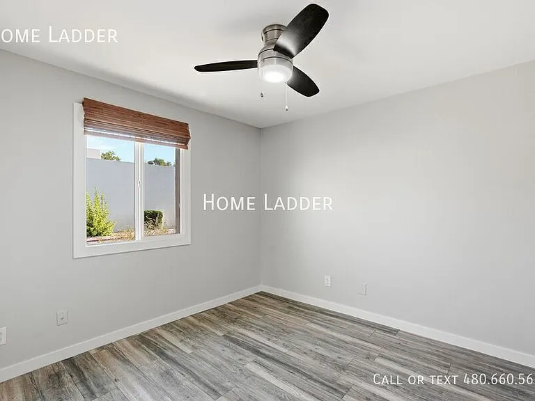 5849 N 81st St — Photo 17