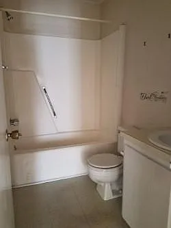 6876 Shahid Row — Photo 6