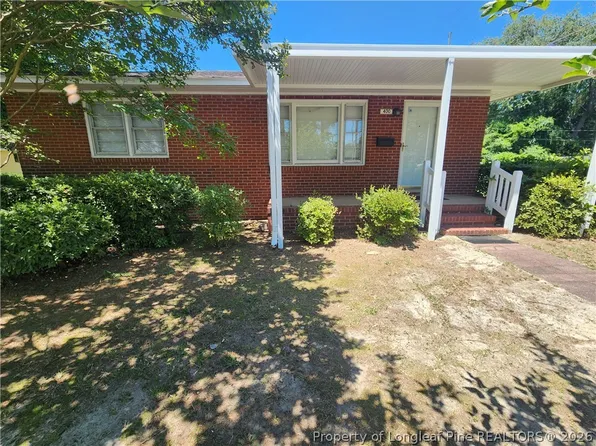 400 Roxie Ave, Fayetteville, NC 28304