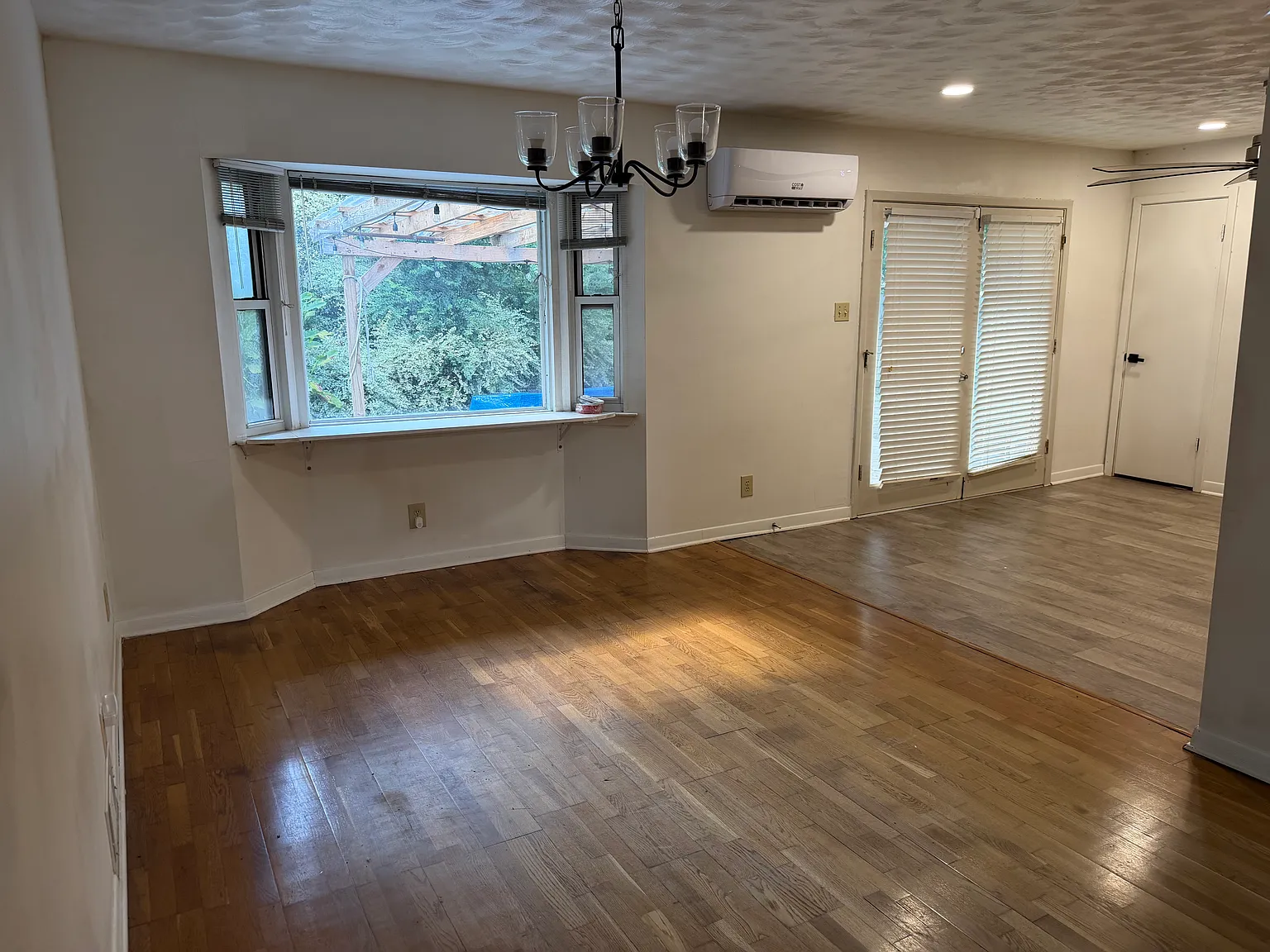3 bed, 1829 sqft, $1,950 — Photo 3