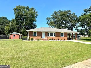 2107 W McIntosh Rd, Griffin, GA 30223