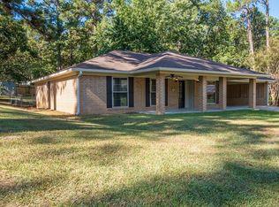105 Rock Point Cres, Pineville, LA 71360