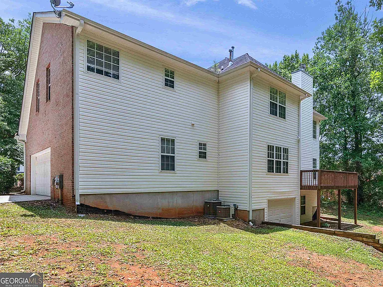 825 Stoneglen Ct — Photo 3