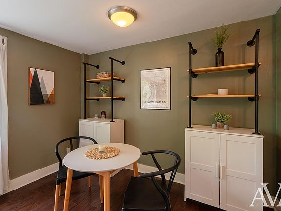 4th image of 505 Cherry St SE APT 216