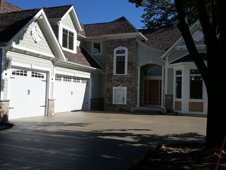 1st image of 9605 Lakeshore Dr