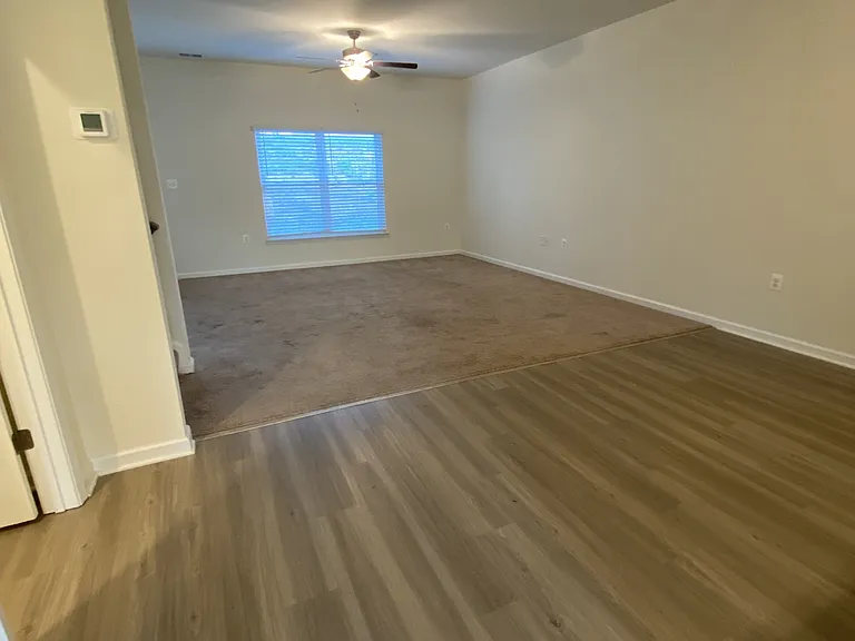 697 Rivanna Run — Photo 11
