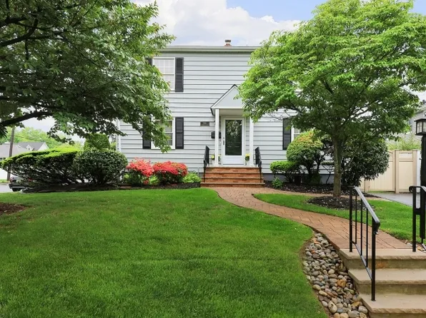 1036 Columbus Ave, Westfield Town, NJ 07090