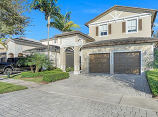 355 NE 36 Avenue Rd, Homestead, FL 33033