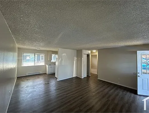 908 I St NE #10 — Photo 5