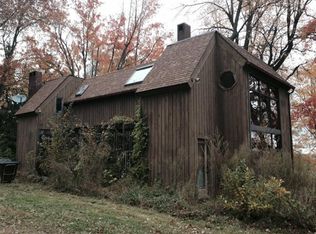 19377 Sibley Rd, Chelsea, MI 48118