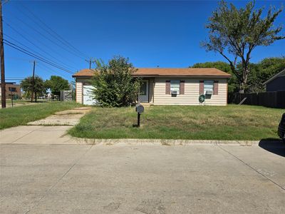 701 Shady Ln, Hurst, TX, 76053