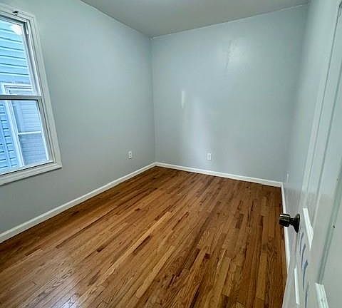 4th image of 211 Virginia Ave Floor 2